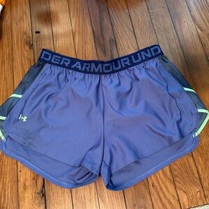 Under armour size large